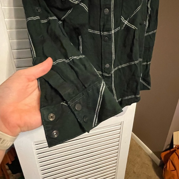 Green Flannel lightweight with real front pockets - Picture 5 of 5